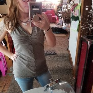 White House Black Market tank